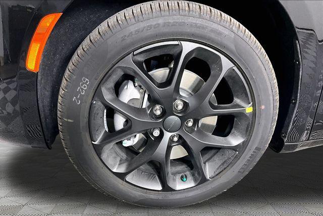 2027 Chrysler Pacifica Limited AWD