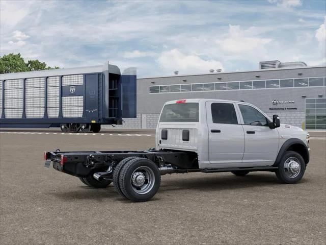 2026 RAM Ram 5500 Chassis Cab RAM 5500 TRADESMAN CHASSIS CREW CAB 4X4 60 CA 2026 RAM Ram 5500 Chassis Cab RAM 5500 TRADESMAN CHASSIS CREW CAB 4X4 60 CA