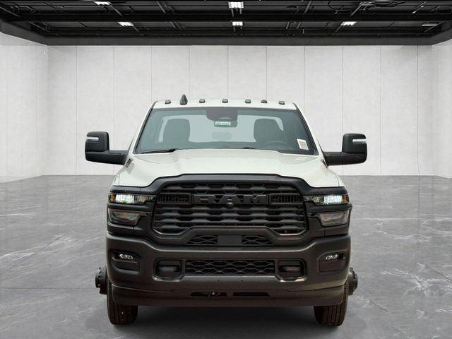 2026 RAM 3500 Chassis RAM 3500 TRADESMAN CREW CAB CHASSIS 4X4 60 CA