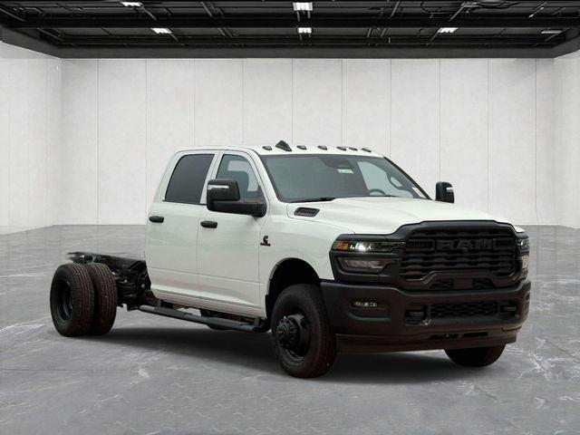 2026 RAM 3500 Chassis RAM 3500 TRADESMAN CREW CAB CHASSIS 4X4 60 CA