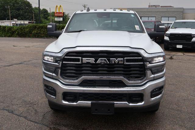 2026 RAM 3500 RAM 3500 BIG HORN CREW CAB 4X4 8 BOX 2026 RAM 3500 RAM 3500 BIG HORN CREW CAB 4X4 8 BOX
