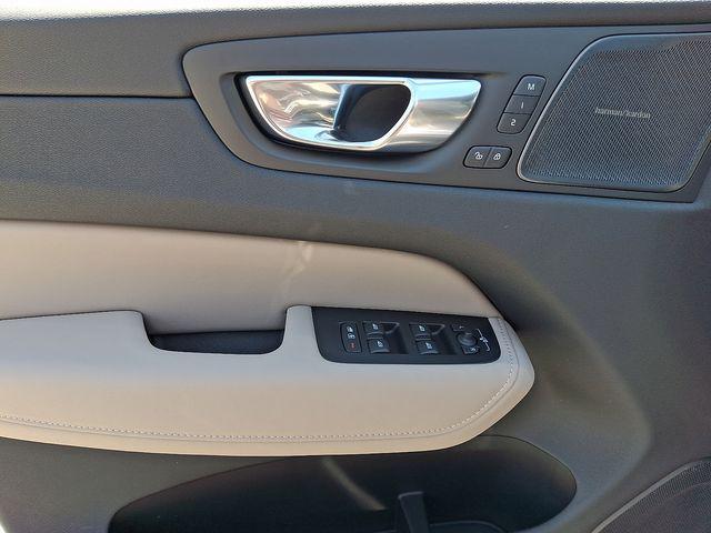 2026 Volvo XC60 Plug-In Hybrid Plus, T8 AWD Electric/Gasoline, Dark