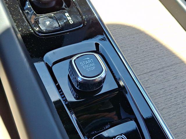 2026 Volvo XC60 Plug-In Hybrid Plus, T8 AWD Electric/Gasoline, Dark