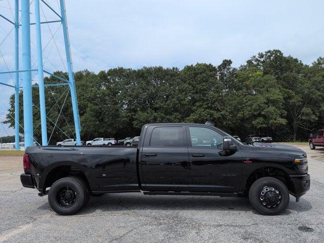 2026 RAM Ram 3500 RAM 3500 LARAMIE CREW CAB 4X4 8 BOX 2026 RAM Ram 3500 RAM 3500 LARAMIE CREW CAB 4X4 8 BOX