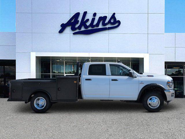 2026 RAM 3500 Chassis RAM 3500 TRADESMAN CREW CAB CHASSIS 4X4 60 CA