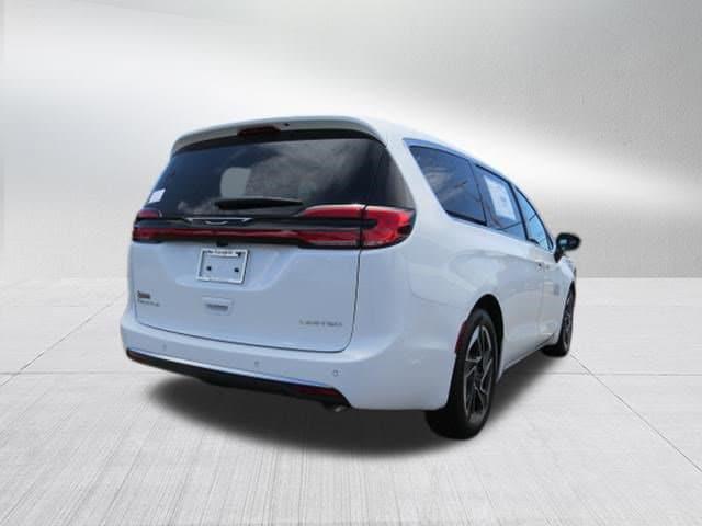 2027 Chrysler Pacifica PACIFICA LIMITED