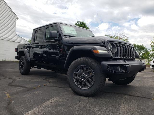 2026 Jeep Gladiator GLADIATOR SPORT S 4X4