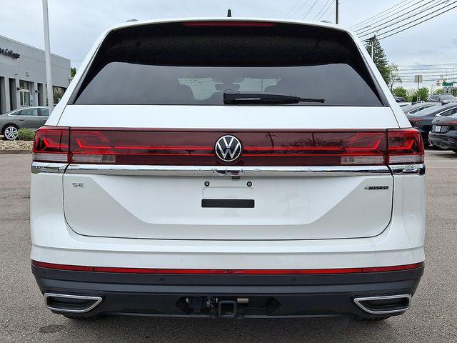 2026 Volkswagen Atlas SE with Technology
