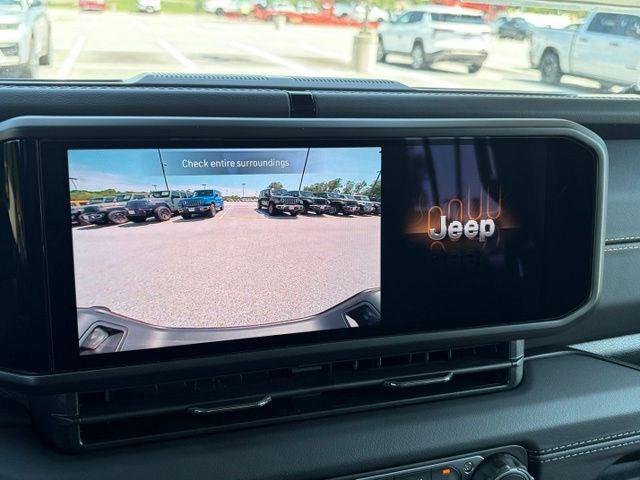 2026 Jeep Gladiator GLADIATOR SAHARA 4X4