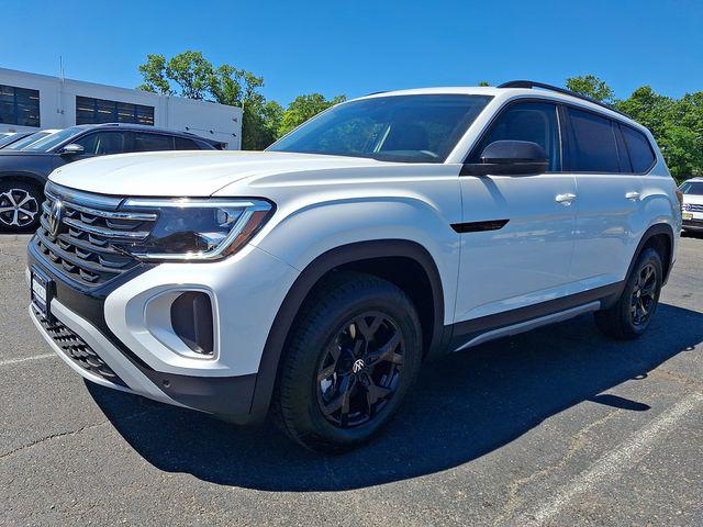 2026 Volkswagen Atlas Peak Edition