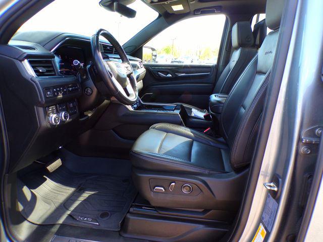 2023 GMC Yukon 4WD Denali