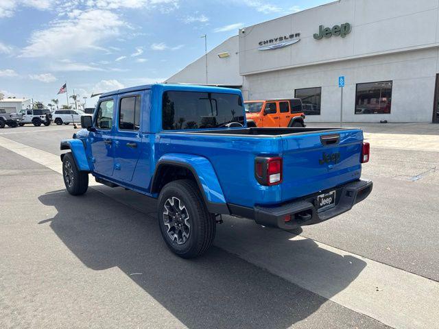 2026 Jeep Gladiator GLADIATOR SAHARA 4X4