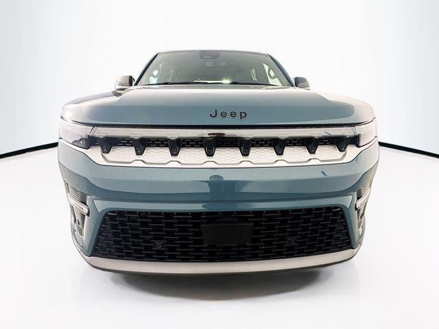 2026 Jeep Grand Wagoneer L 4x2
