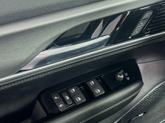 2026 Jeep Grand Wagoneer L 4x2
