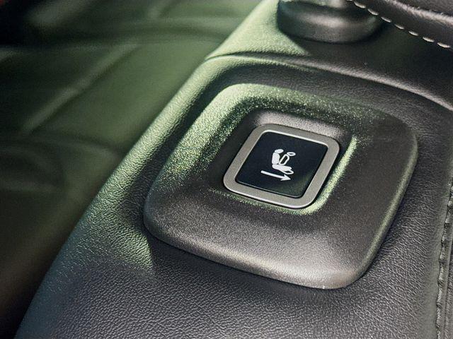 2026 Jeep Grand Wagoneer L 4x2