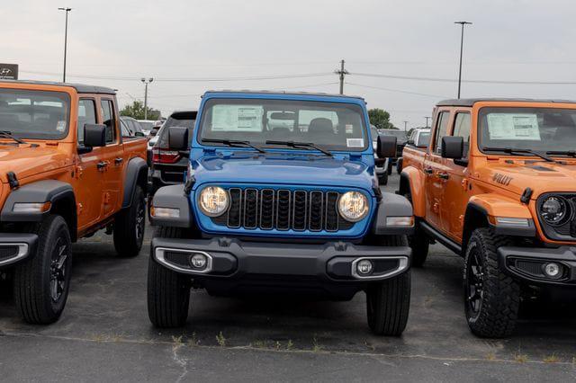 2026 Jeep Gladiator GLADIATOR SPORT 4X4