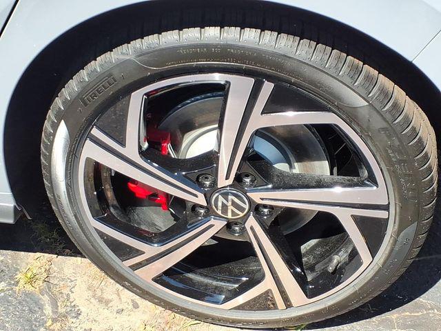 2026 Volkswagen Golf GTI SE