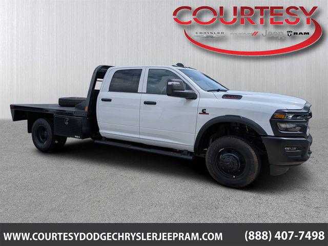 2026 RAM 3500 Chassis RAM 3500 TRADESMAN CREW CAB CHASSIS 4X4 60 CA