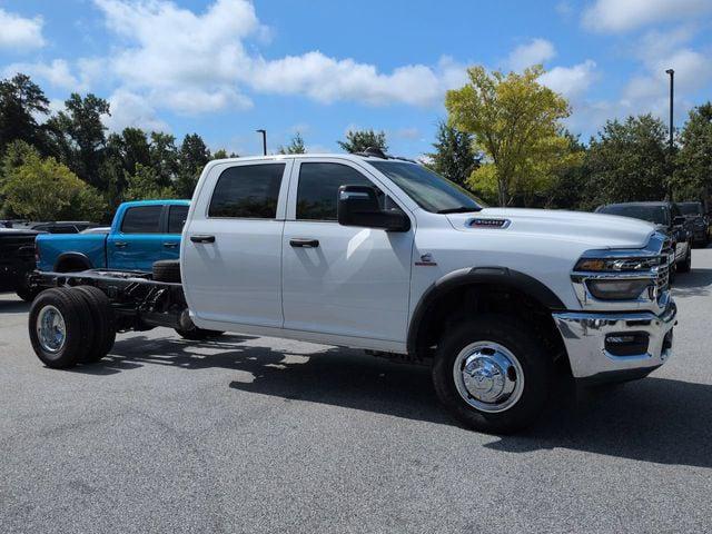 2026 RAM 3500 Chassis RAM 3500 TRADESMAN CREW CAB CHASSIS 4X4 60 CA