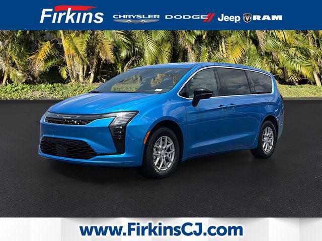 2027 Chrysler Pacifica Select for sale in Bradenton, FL