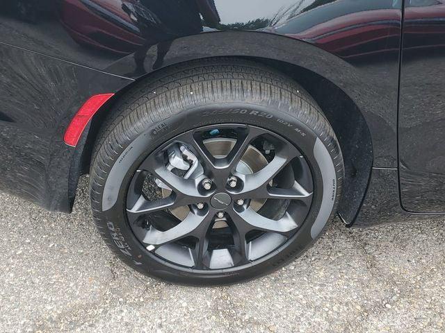 2027 Chrysler Pacifica Limited AWD