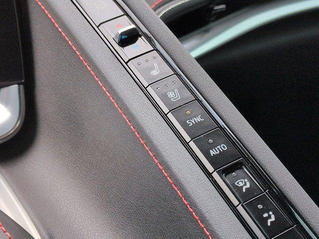2020 Chevrolet Corvette 2LT - Photo 15