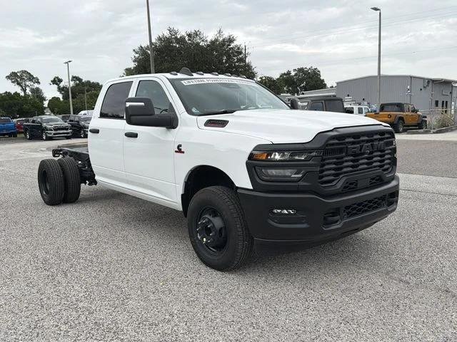 2026 RAM 3500 Chassis RAM 3500 TRADESMAN CREW CAB CHASSIS 4X4 60 CA