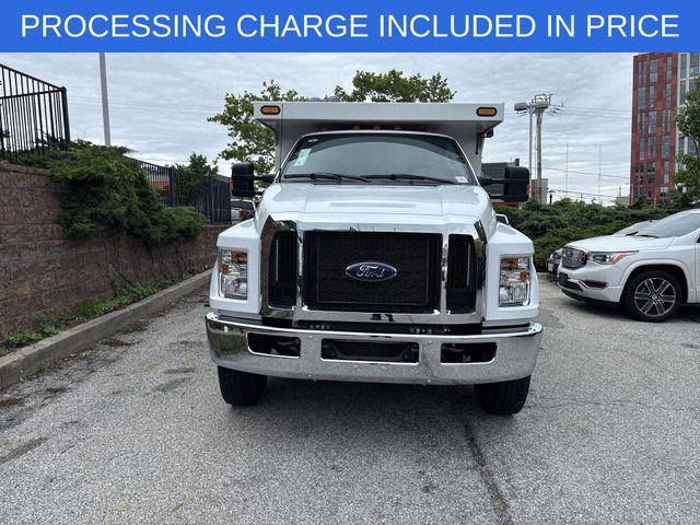 2023 Ford F-650 Base