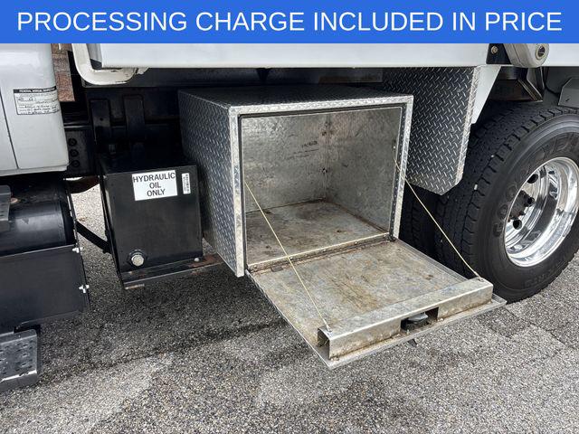 2023 Ford F-650 Base