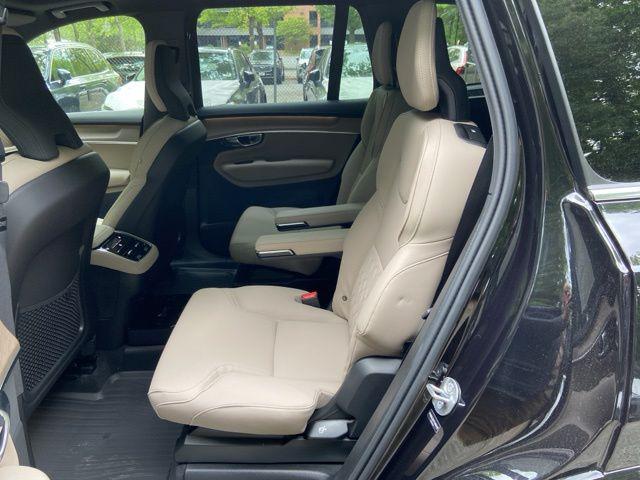 2026 Volvo XC90 Plus, B6 AWD Gas (mild hybrid), Gasoline, Bright, 6 Seats
