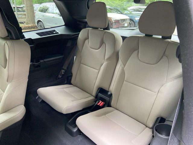 2026 Volvo XC90 Plus, B6 AWD Gas (mild hybrid), Gasoline, Bright, 6 Seats