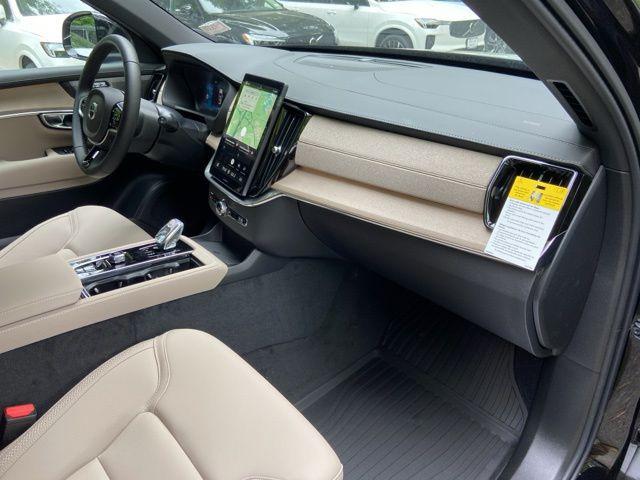 2026 Volvo XC90 Plus, B6 AWD Gas (mild hybrid), Gasoline, Bright, 6 Seats