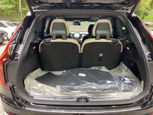 2026 Volvo XC90 Plus, B6 AWD Gas (mild hybrid), Gasoline, Bright, 6 Seats