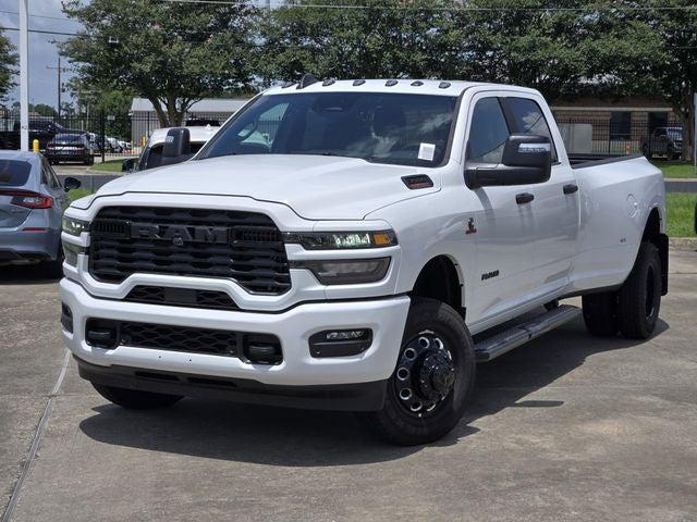 2026 RAM 3500 RAM 3500 BIG HORN CREW CAB 4X4 8 BOX