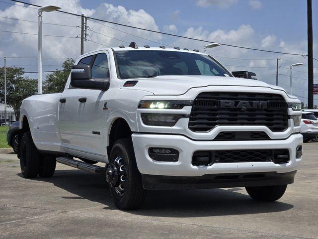 2026 RAM 3500 RAM 3500 BIG HORN CREW CAB 4X4 8 BOX
