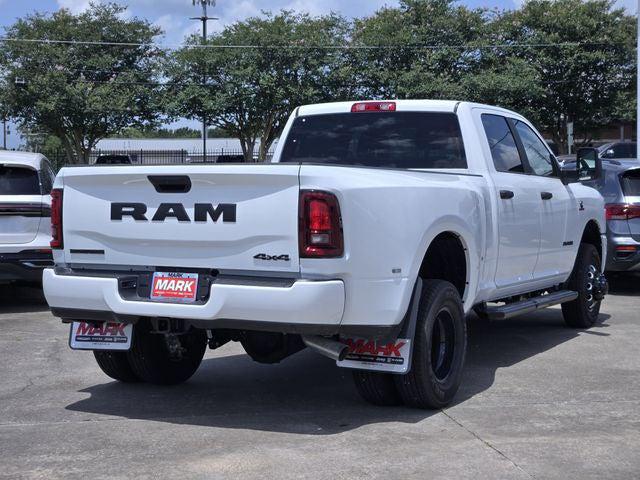 2026 RAM 3500 RAM 3500 BIG HORN CREW CAB 4X4 8 BOX
