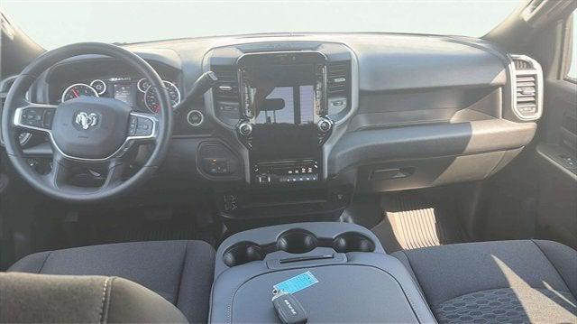 2026 RAM Ram 3500 RAM 3500 TRADESMAN CREW CAB 4X4 8 BOX