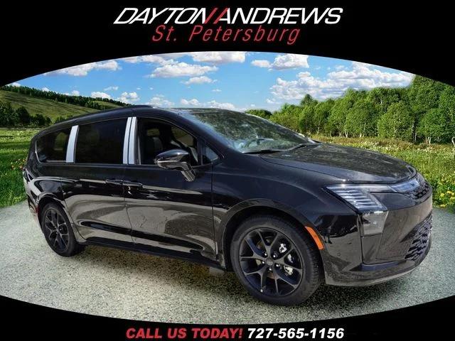 2027 Chrysler Pacifica Limited for sale in St Petersburg, FL