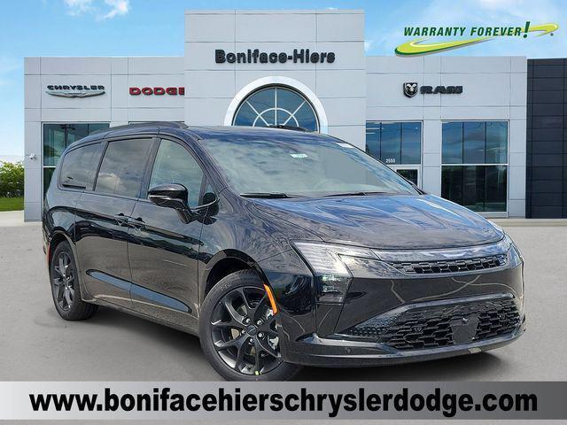 2027 Chrysler Pacifica PACIFICA LIMITED