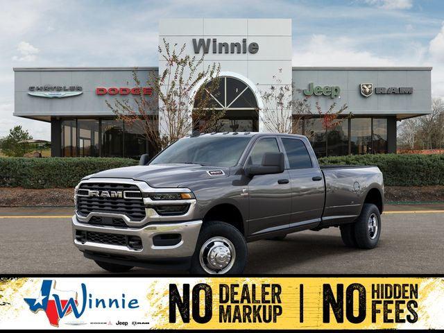 2026 RAM Ram 3500 RAM 3500 TRADESMAN CREW CAB 4X4 8 BOX