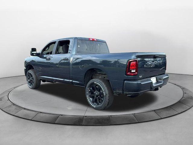 2026 Ram 2500 Big Horn Crew Cab 4x4 64 Box
