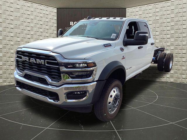 2026 RAM 4500 Chassis RAM 4500 BIG HORN CHASSIS CREW CAB 4X4 84 CA