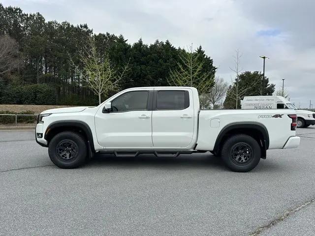 2026 Nissan Frontier Crew Cab Long Bed PRO-4X 4x4