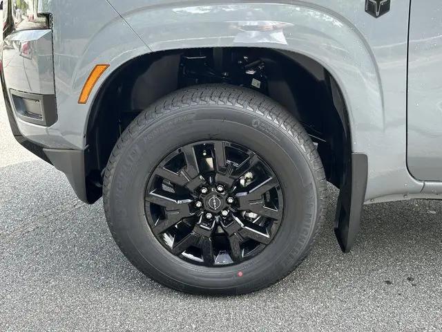 2026 Nissan Frontier Crew Cab Long Bed SV 4x4
