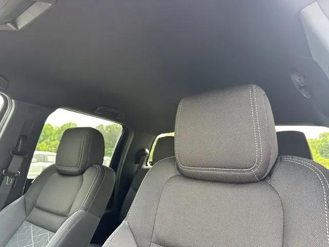 2026 Nissan Frontier Crew Cab Long Bed SV 4x4