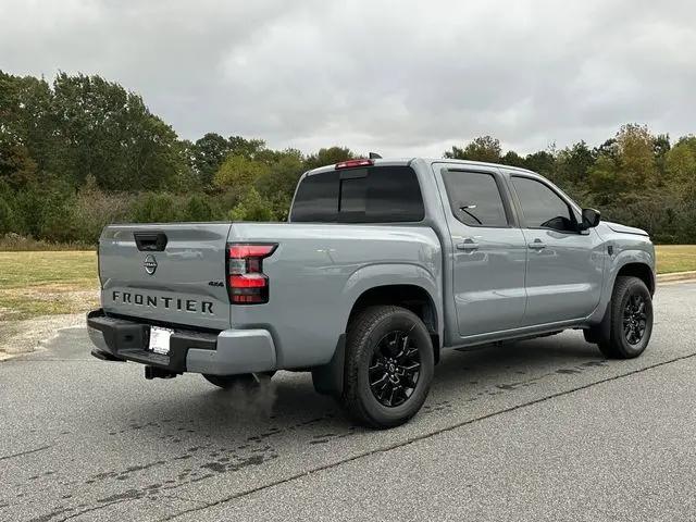 2026 Nissan Frontier Crew Cab SV 4x4