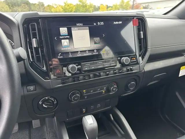 2026 Nissan Frontier Crew Cab SV 4x4