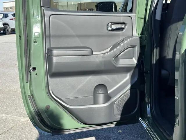 2026 Nissan Frontier Crew Cab SV 4x4