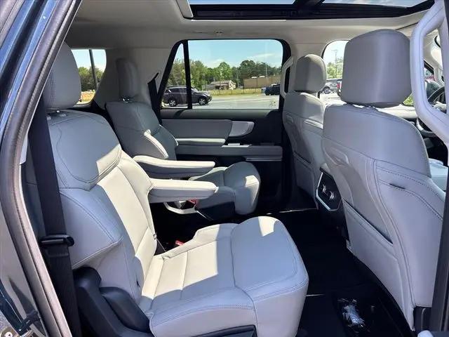 2026 Ford Expedition Max Active MAX