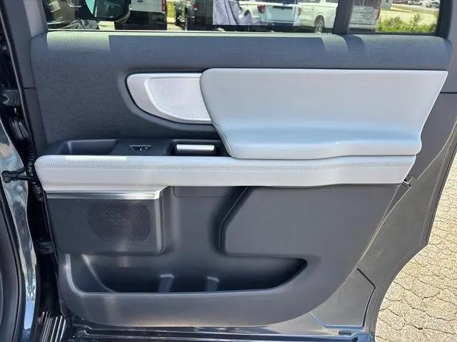2026 Ford Expedition Max Active MAX